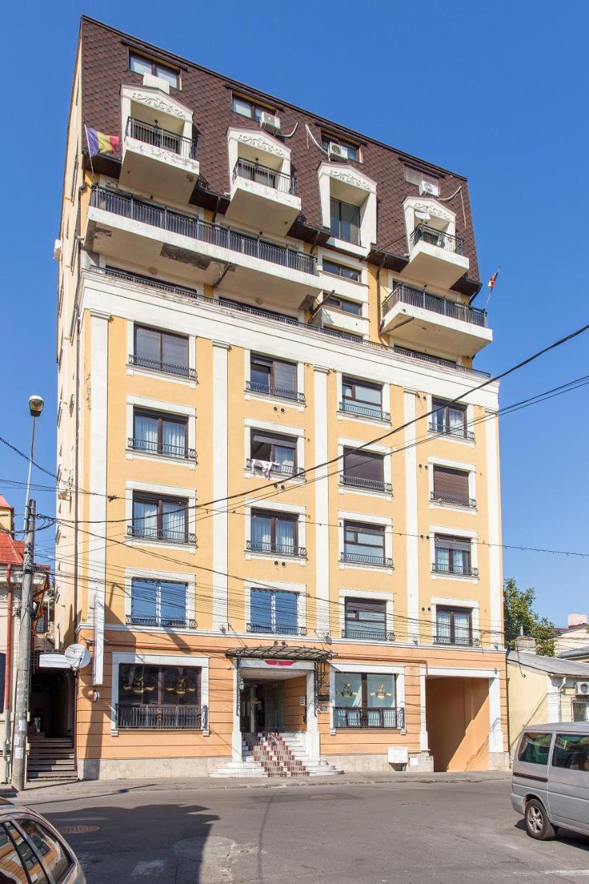 One Love Metropolitan Apartment Bukarest Exteriör bild